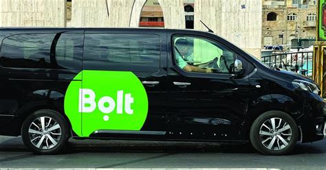 bolt taxi near me.